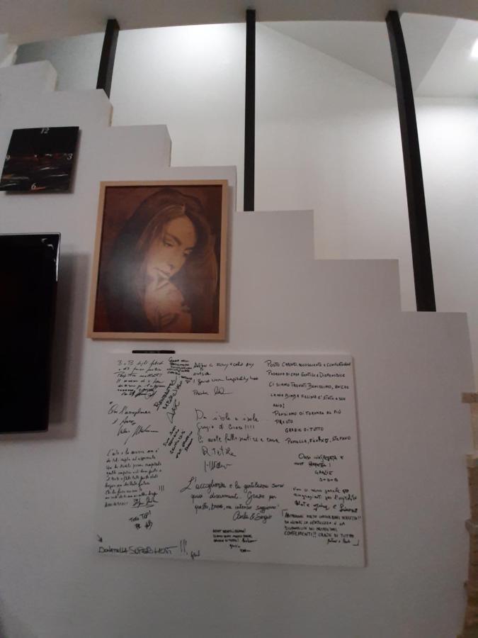Casa Degli Artisti San Lorenzo Mezzojuso المظهر الخارجي الصورة