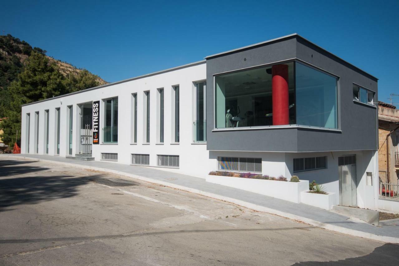 Casa Degli Artisti San Lorenzo Mezzojuso المظهر الخارجي الصورة
